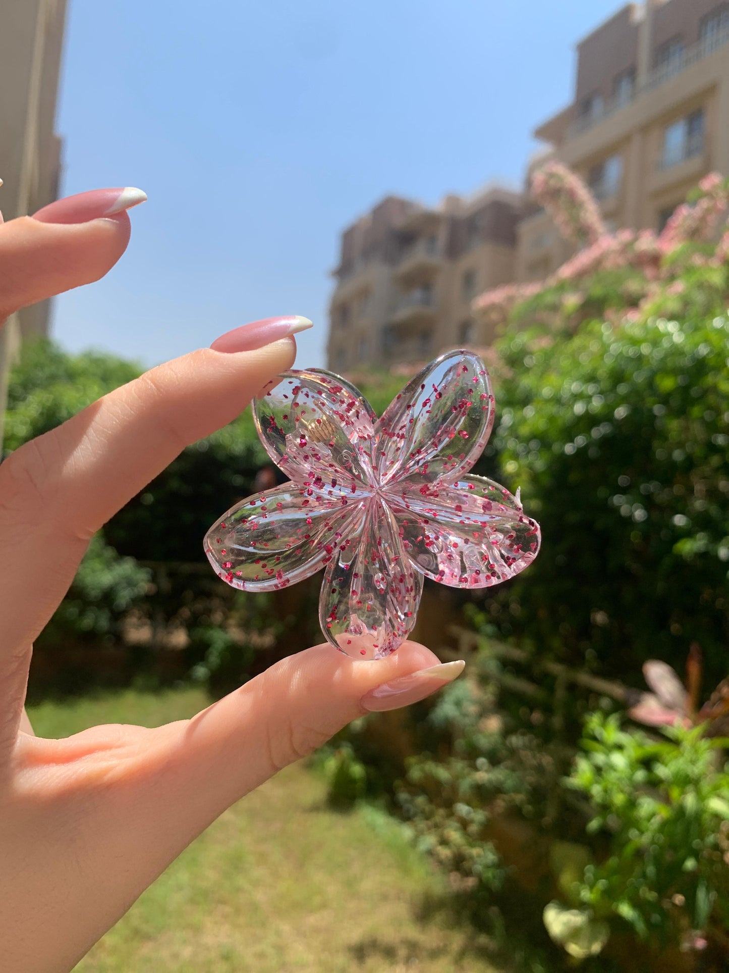 Hair Clips | 3pc Flower Shaped Medium Plastic Hair Clips