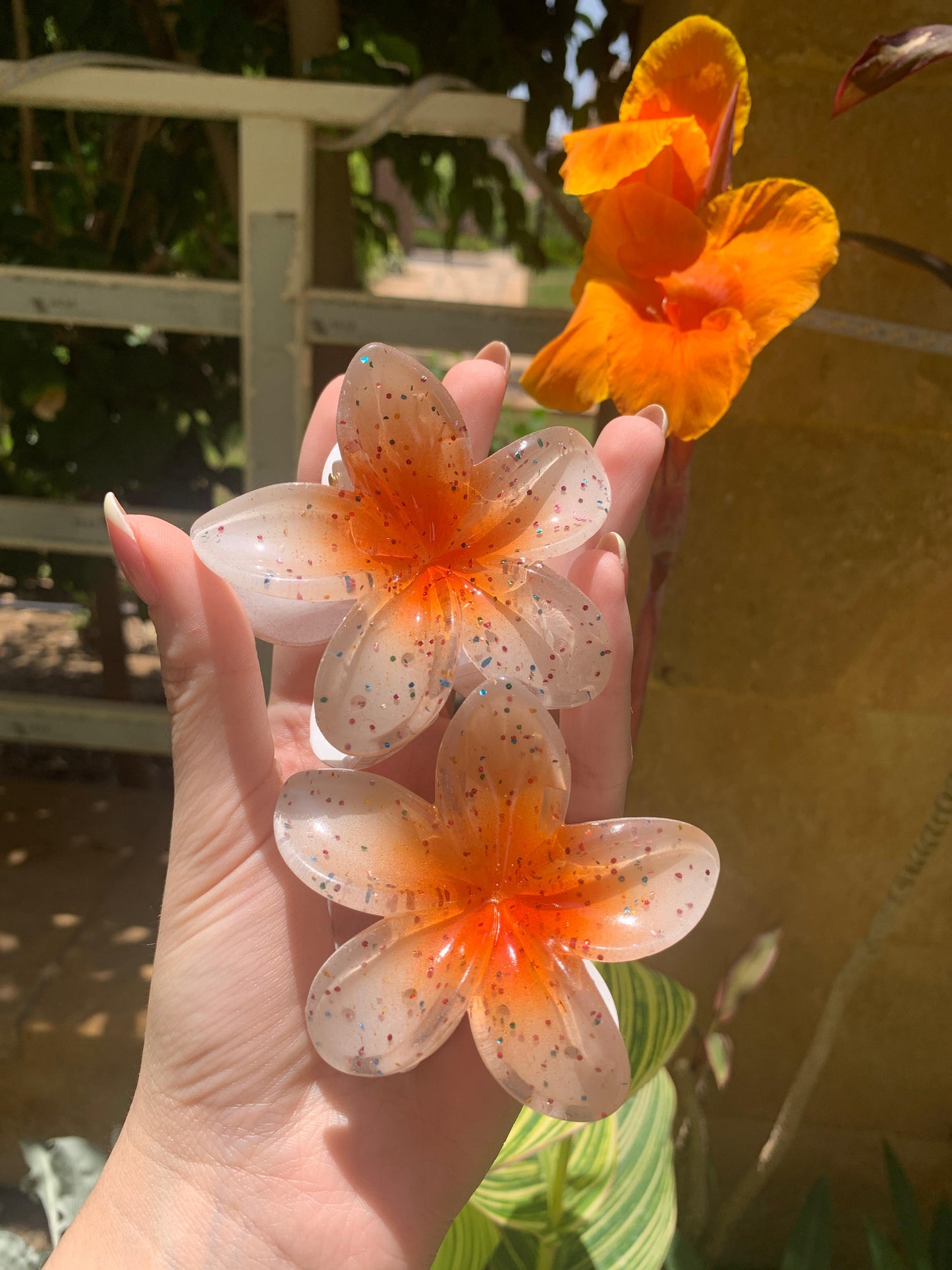 Hair Clips | 1pc Flower Shaped Large Plastic Hair Clips